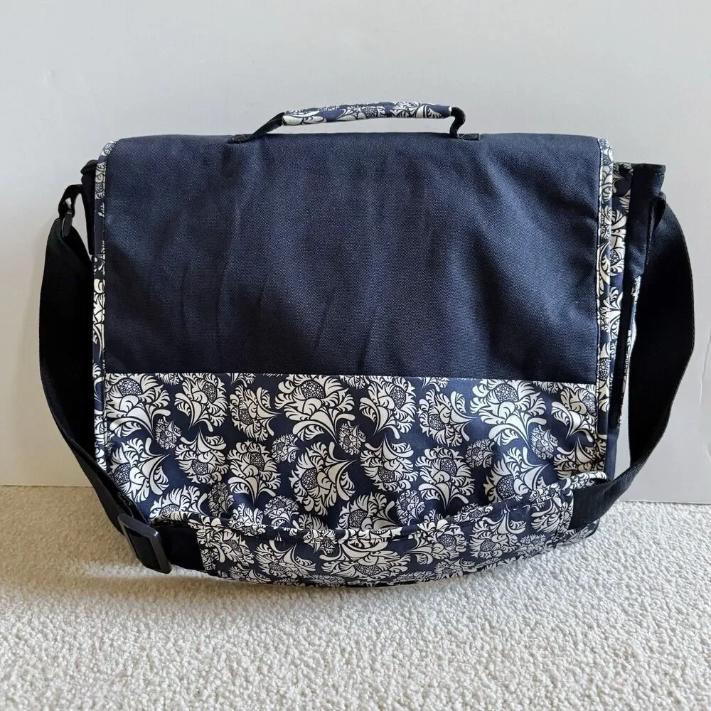 Iota Chic Laptop Messenger Bag - Up To 16